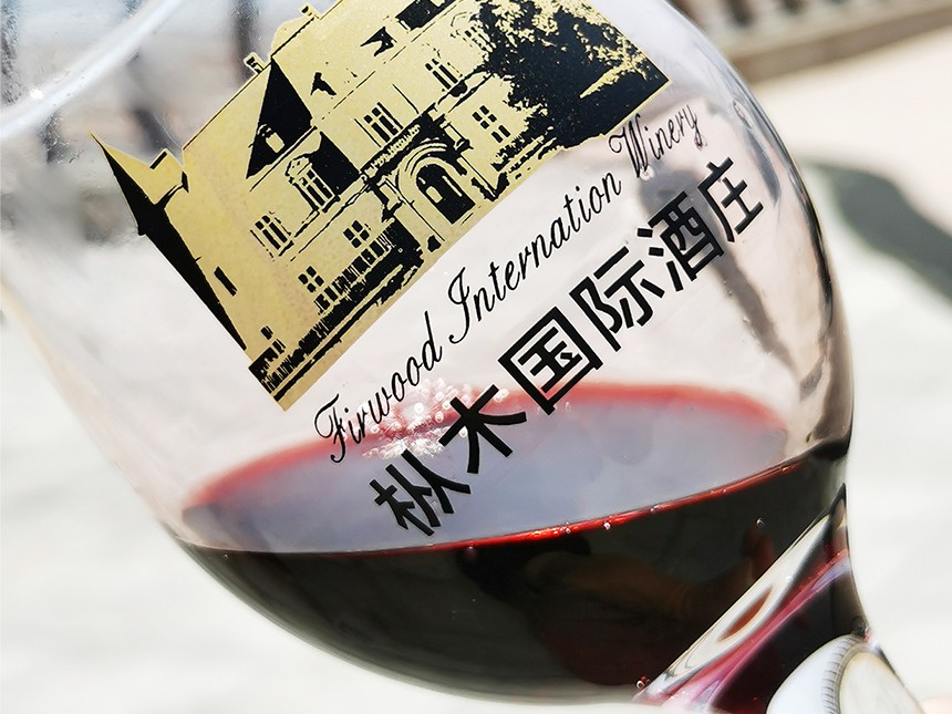 济南红酒加盟|挂杯与红酒品质的有关系吗？