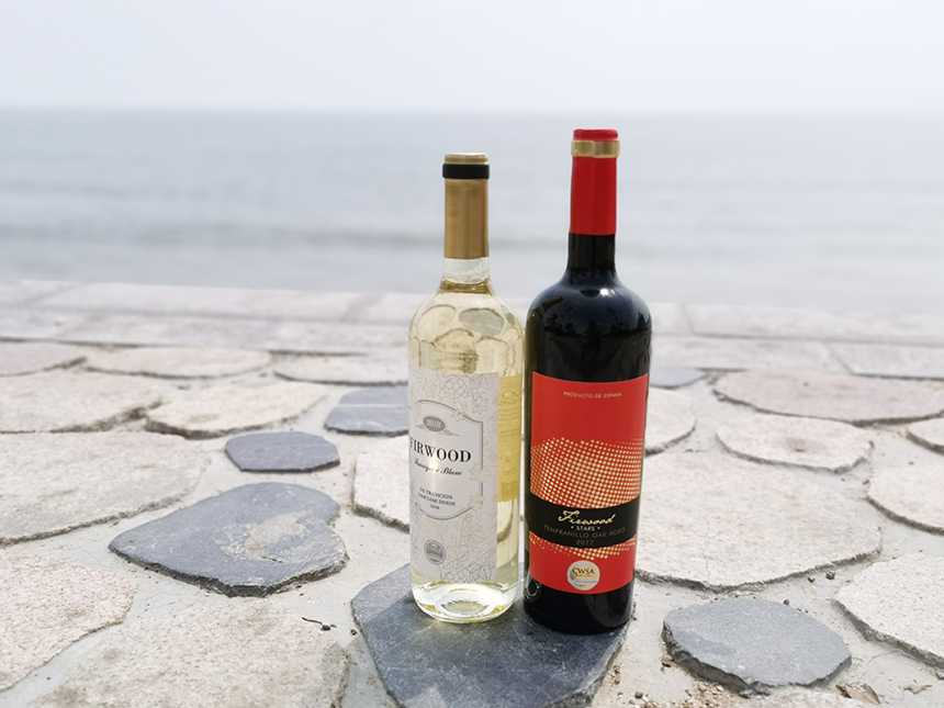 淄博红酒加盟 | 红葡萄酒与白葡萄酒都有哪些区别